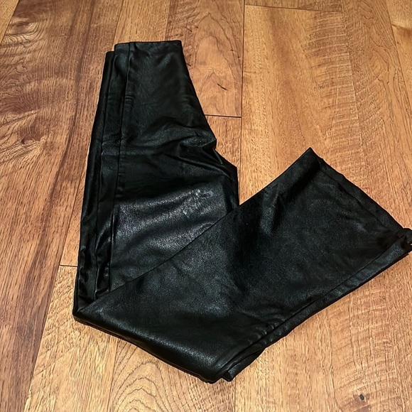 Commando Woman’s Faux Leather Pants Size S - Picture 1 of 4